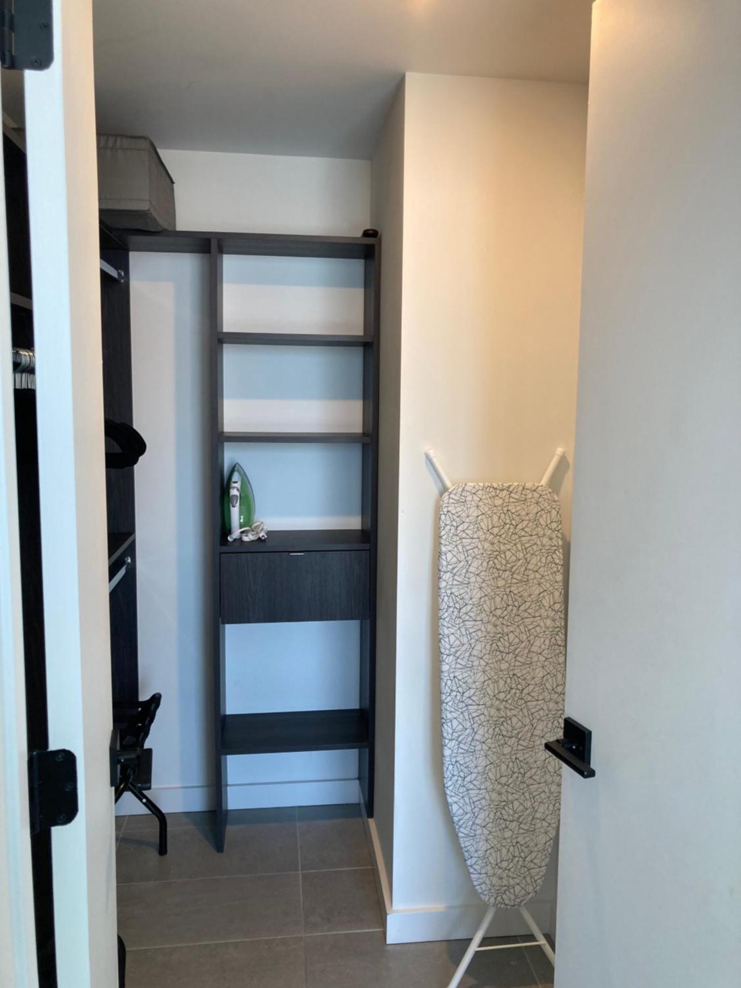 Appartamento Brand New Modern 1 Bedroom Unit Downtown *